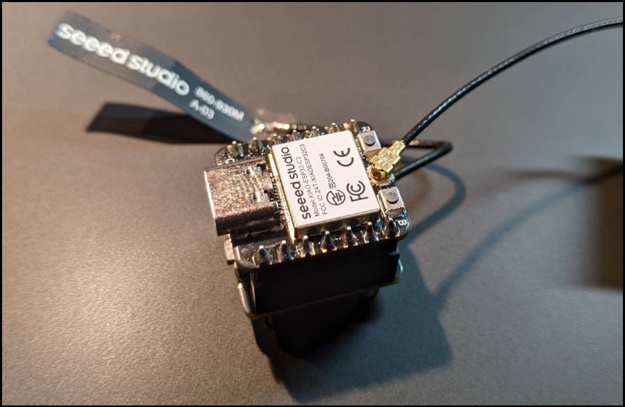 xiao-esp32-c3.jpg xiao-esp32-c3.jpg